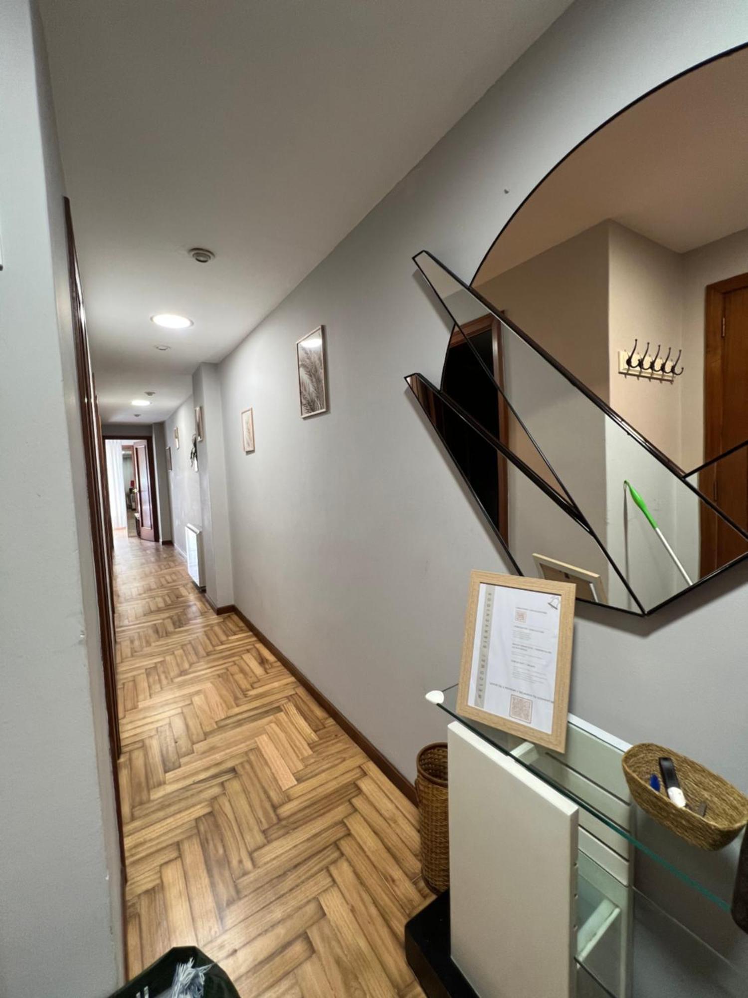 La De Mondi Apartment ไบโยนา ภายนอก รูปภาพ